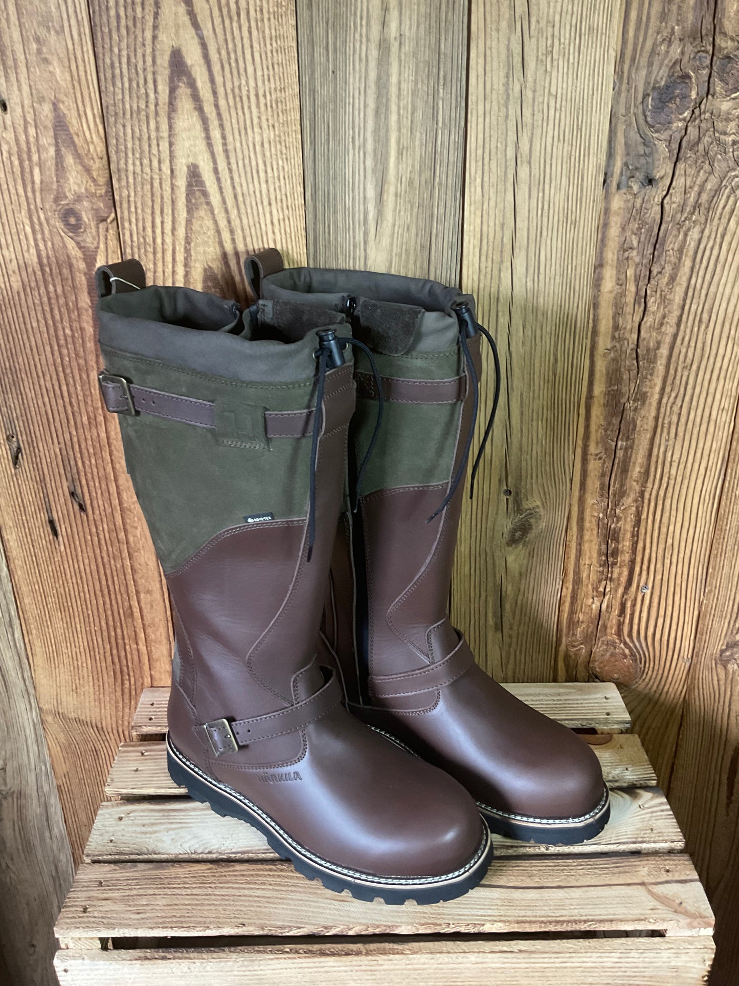 BOTTES HARKILA VISENT 2.0 GTX