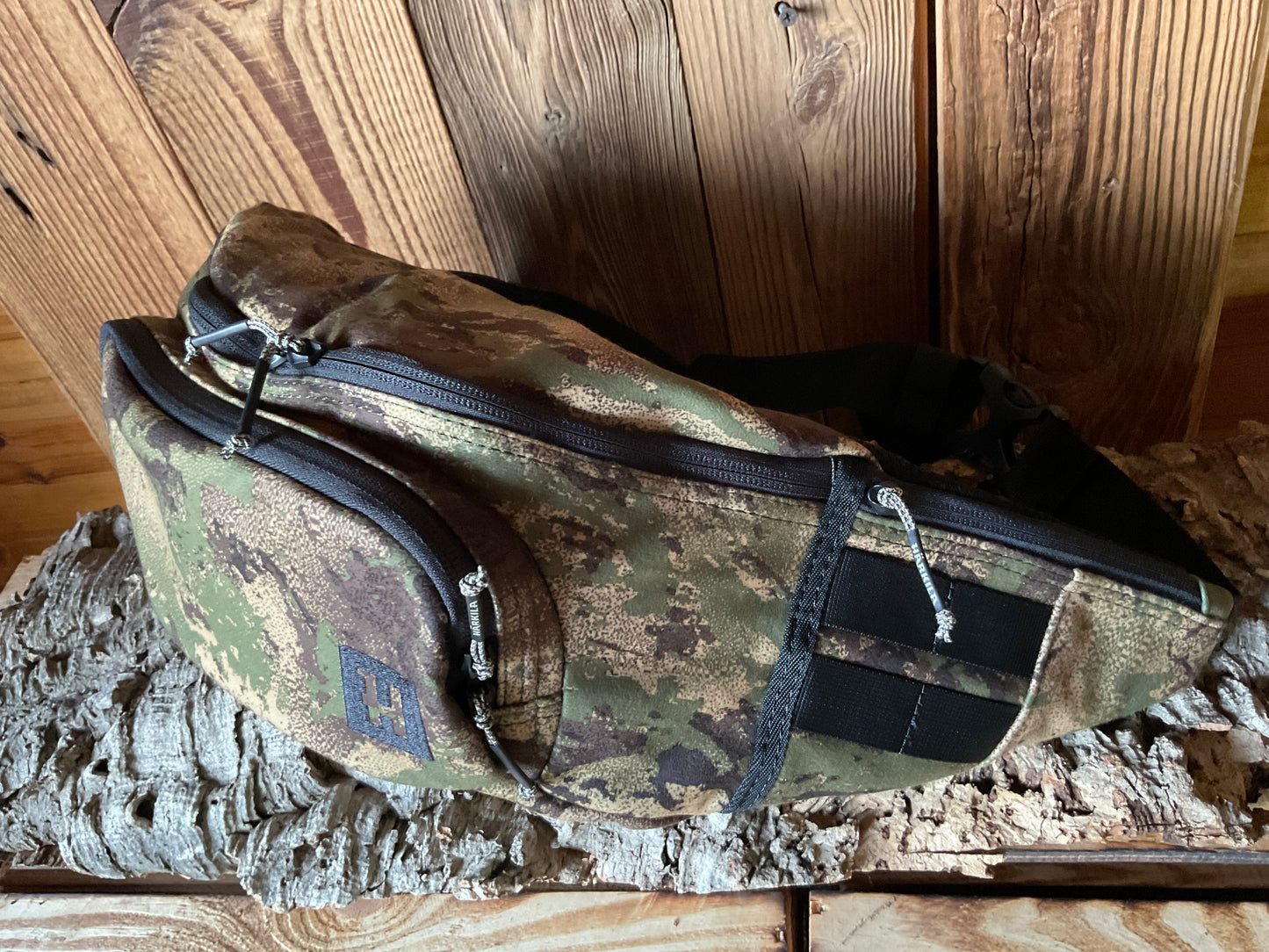 SAC CEINTURE DERRIÈRE STALKER CAMO HARKILA