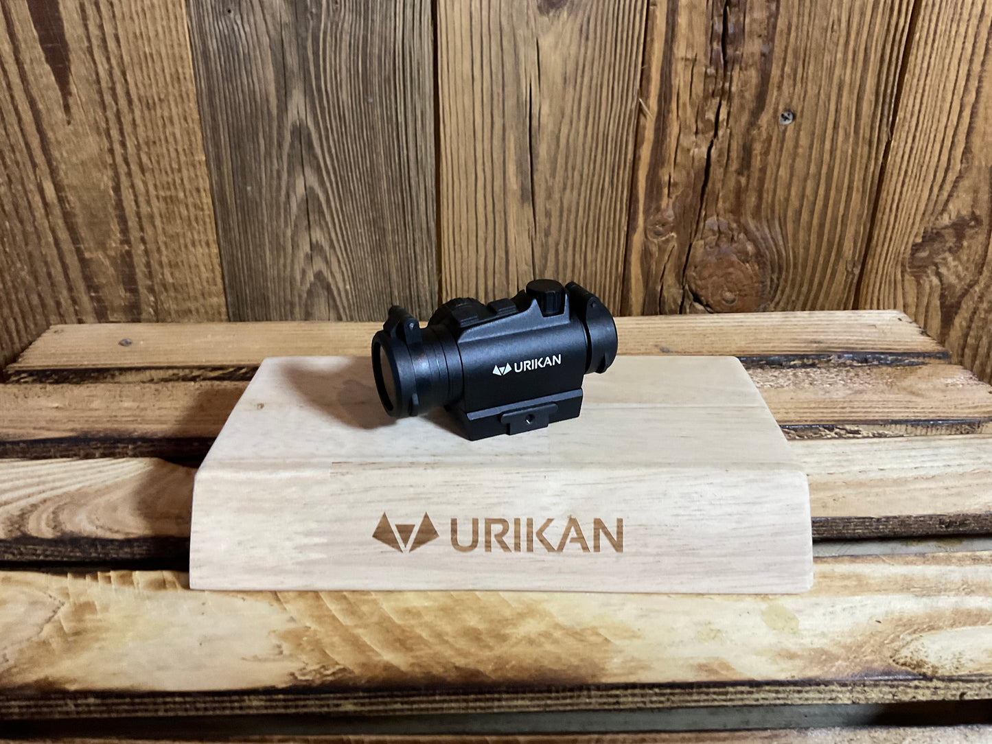 POINT ROUGE MINI PREDATOR URIKAN